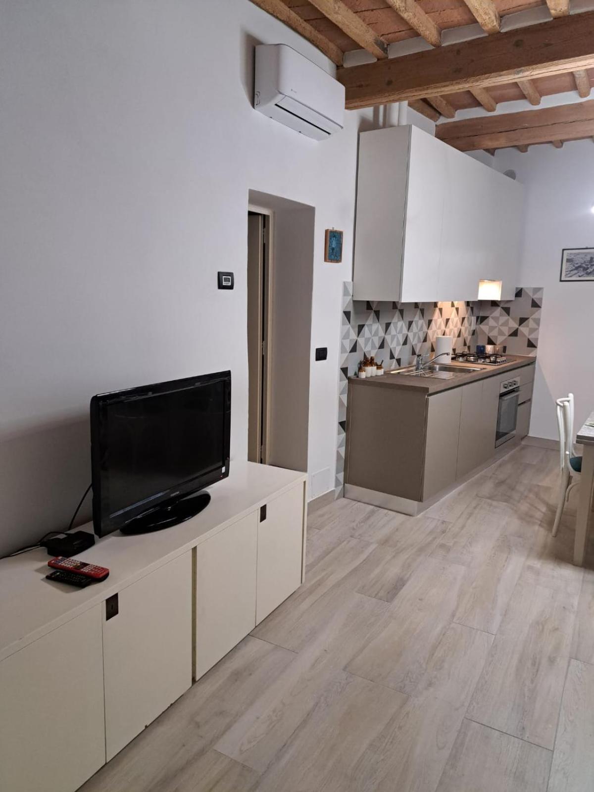 Il Ginepro Apartment San Miniato Luaran gambar